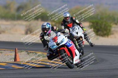 media/Nov-05-2022-SoCal Trackdays (Sat) [[f8d9b725ab]]/Turn 5 (940am)/